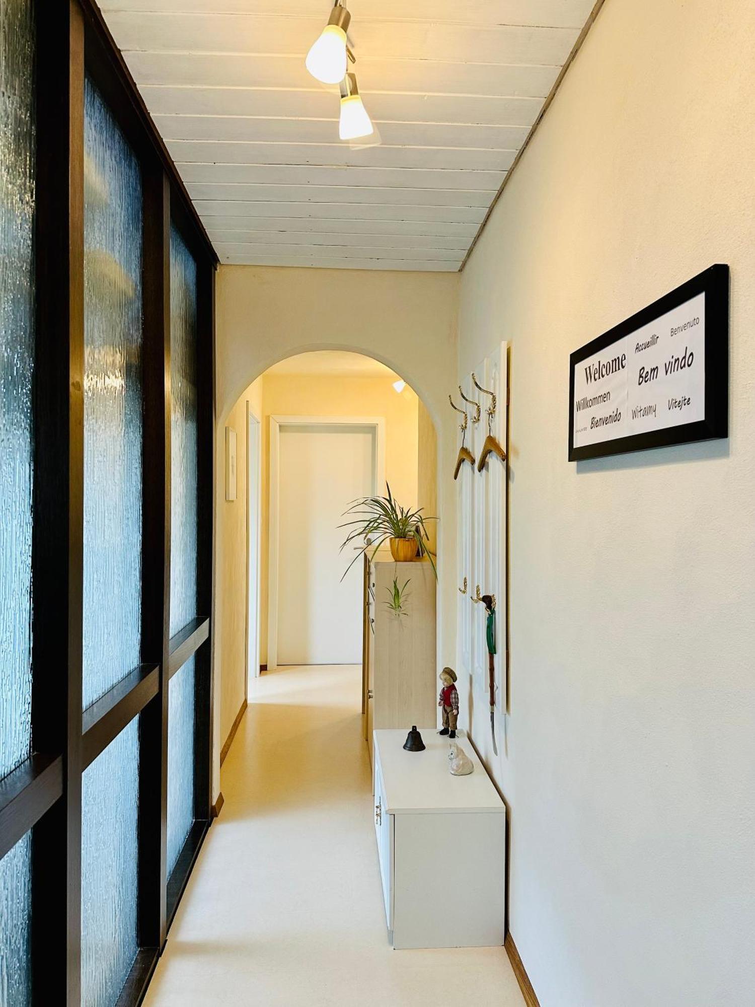 2,5-Zimmerwohnung Mit Terrasse - Keine Monteure 마르바흐암넥카 외부 사진